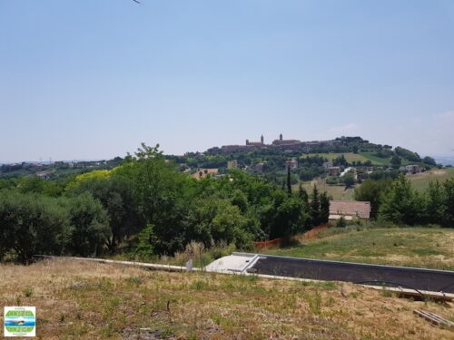 terreno edificabile montecosaro