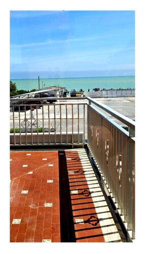 appartamento marcelli fronte mare