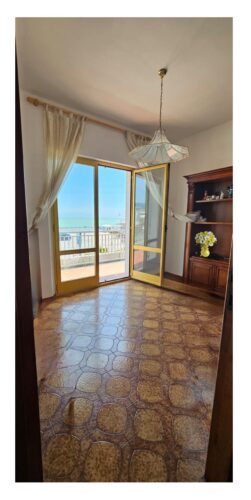 appartamento marcelli fronte mare