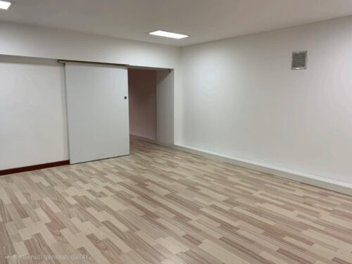 locale commerciale osimo